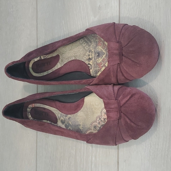 Born Women Comfort Suede Ballet Flats shoes sz 9.5 - Picture 2 of 11